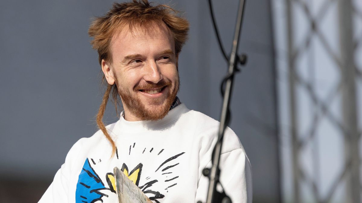 „Kdyby nezneužívali moc, nikdo demonstrovat nemusel,“ říká Minář k Letné